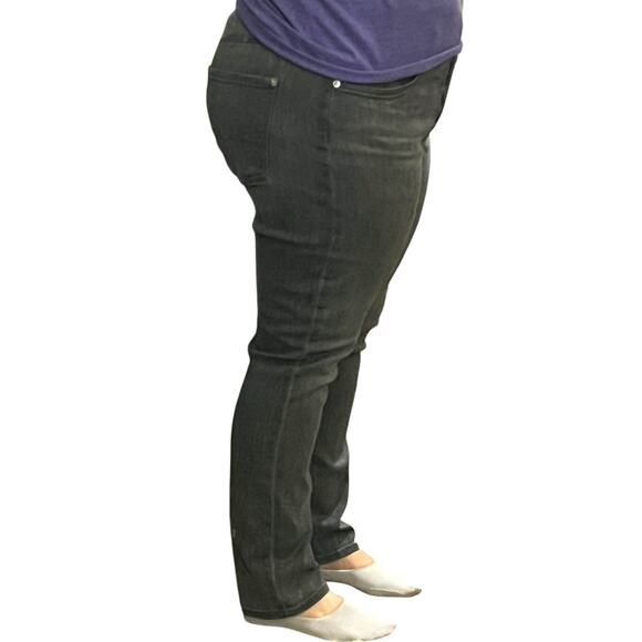 7 for All Mankind (31) Luxe Vintage Josefina Slim Button Fly Mid Rise Jeans - Picture 3 of 11
